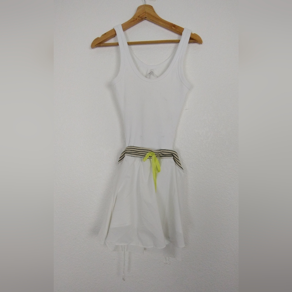 NEW OFFLINE BY AERIE White Cut Out Skort Dress Size M - Picture 2 of 13